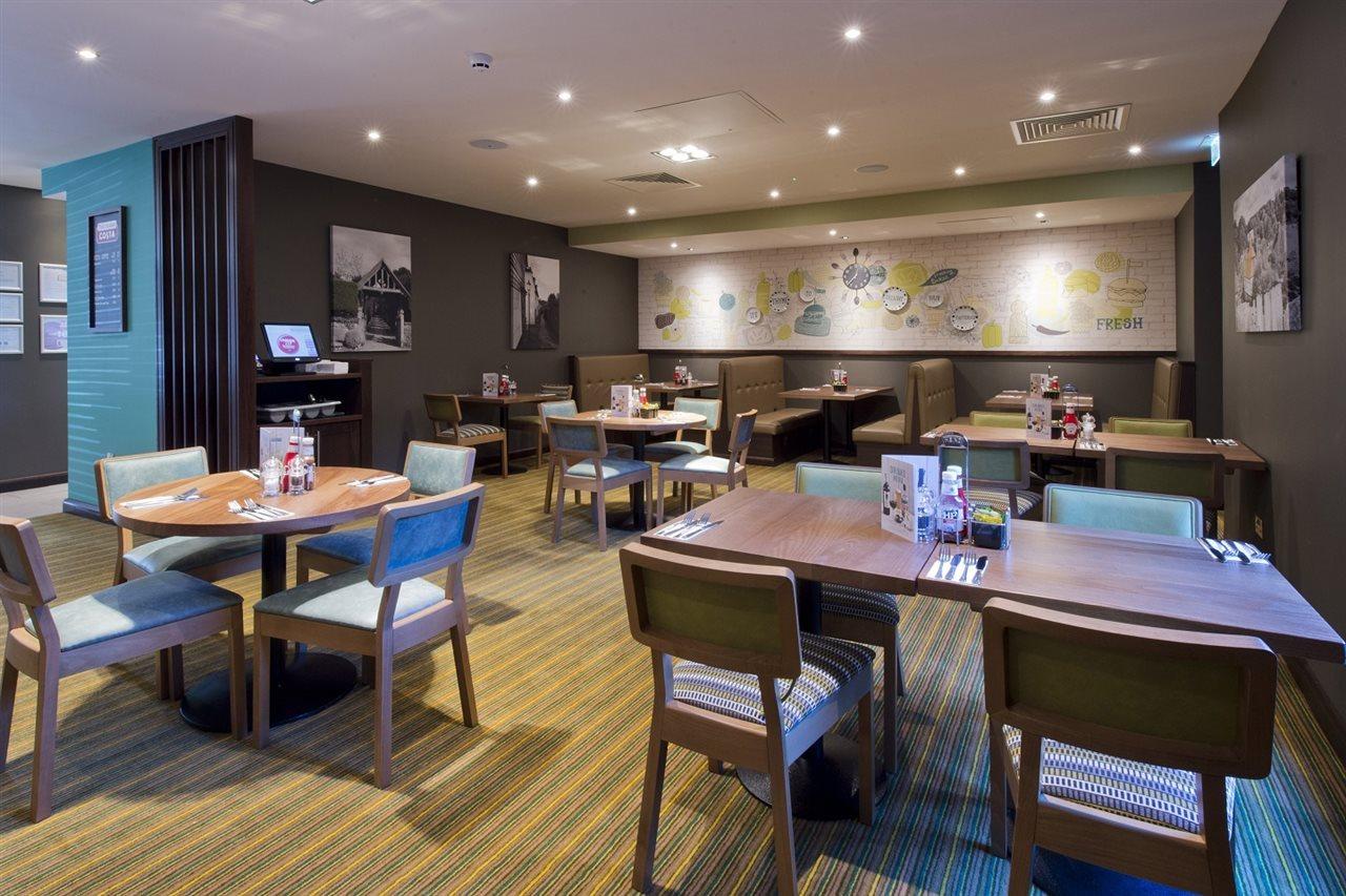 Premier Inn Sevenoaks/Maidstone Bagian luar foto