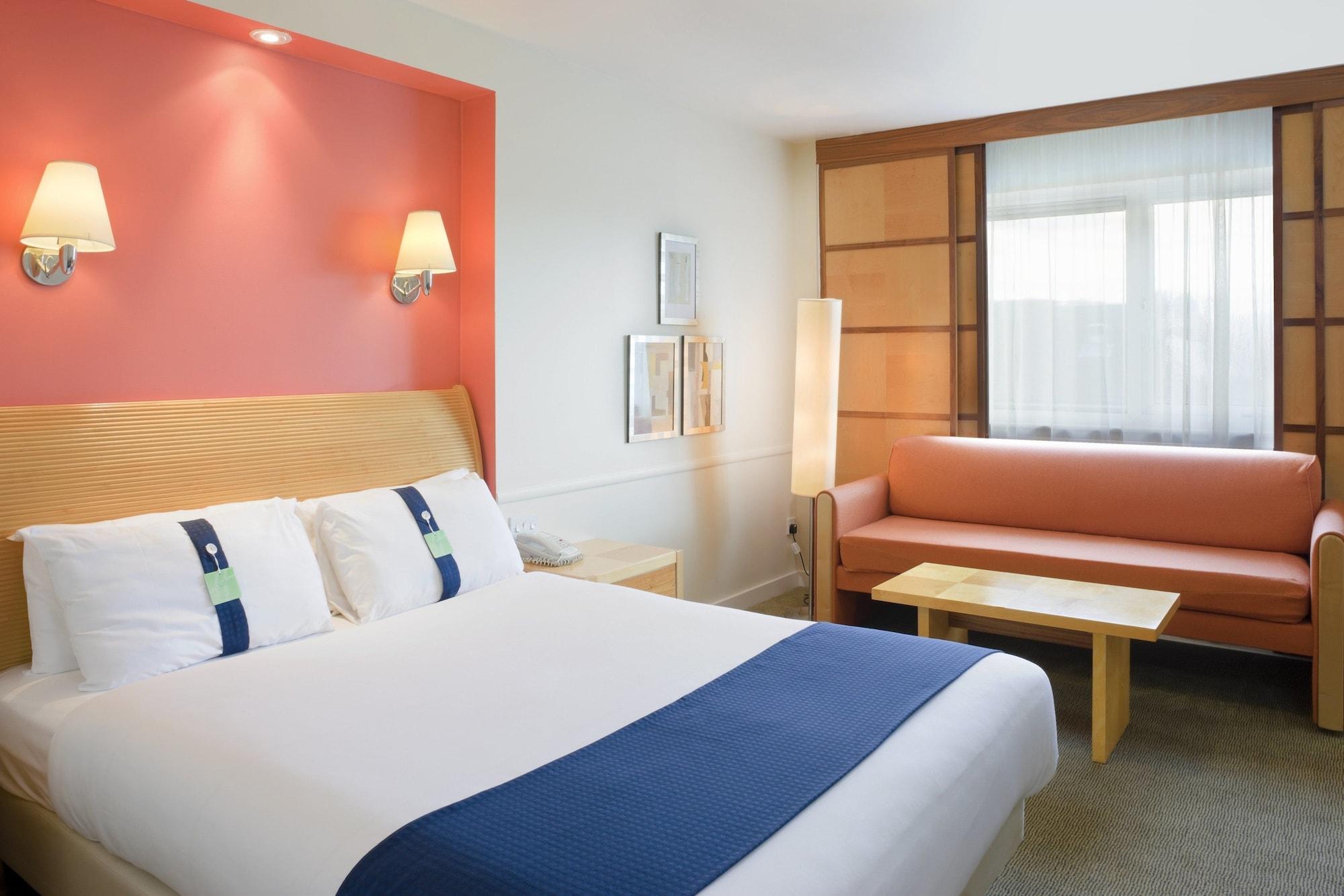 Premier Inn Sevenoaks/Maidstone Bagian luar foto