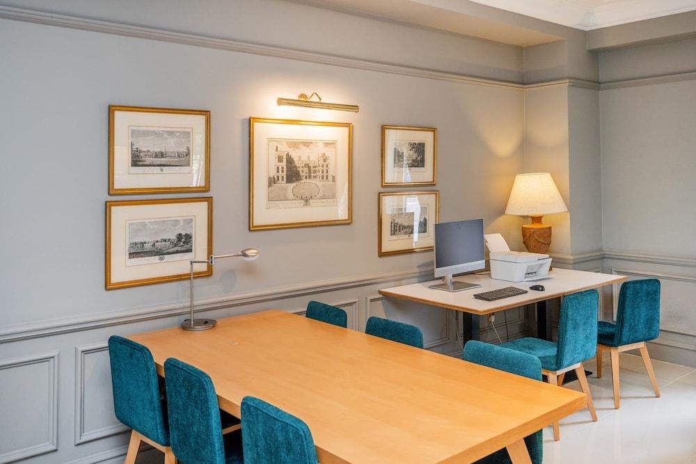 Premier Inn Sevenoaks/Maidstone Bagian luar foto