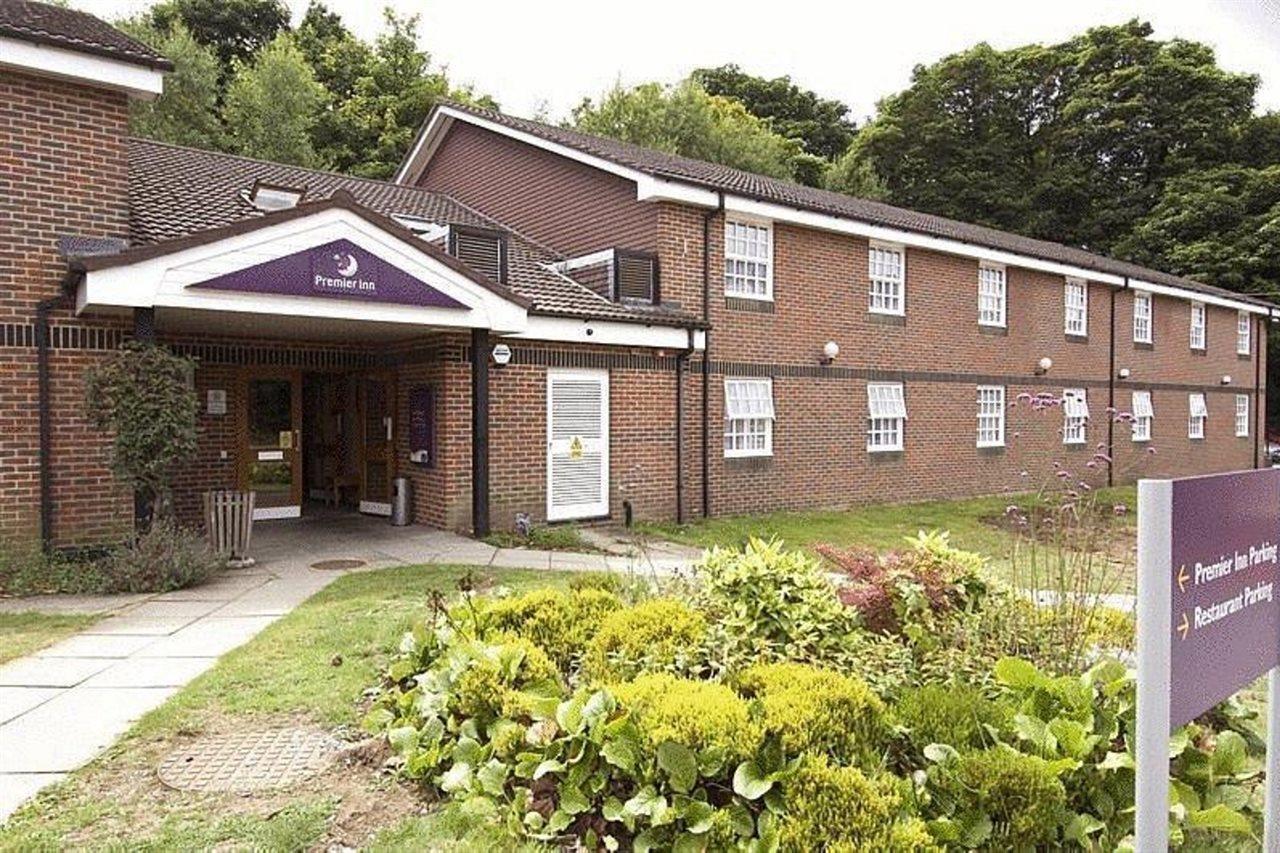 Premier Inn Sevenoaks/Maidstone Bagian luar foto